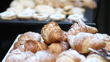 Esmorzar diari continental gratuït