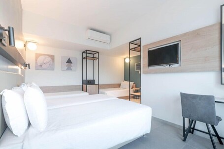 Hotel Avra by Smile hotels - Image 28