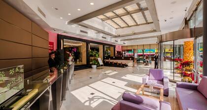 Ruitai Hongqiao Hotel