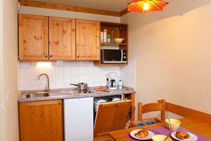 Studio | Private kitchen