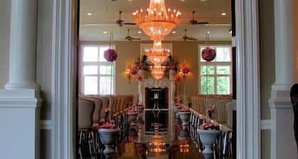 Cameron Estate Inn & Restaurant