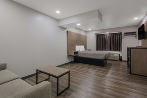 Iron/ironing board, rollaway beds, free WiFi, bed sheets