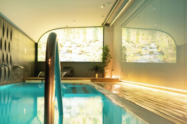 Turkish bath, hydrotherapy