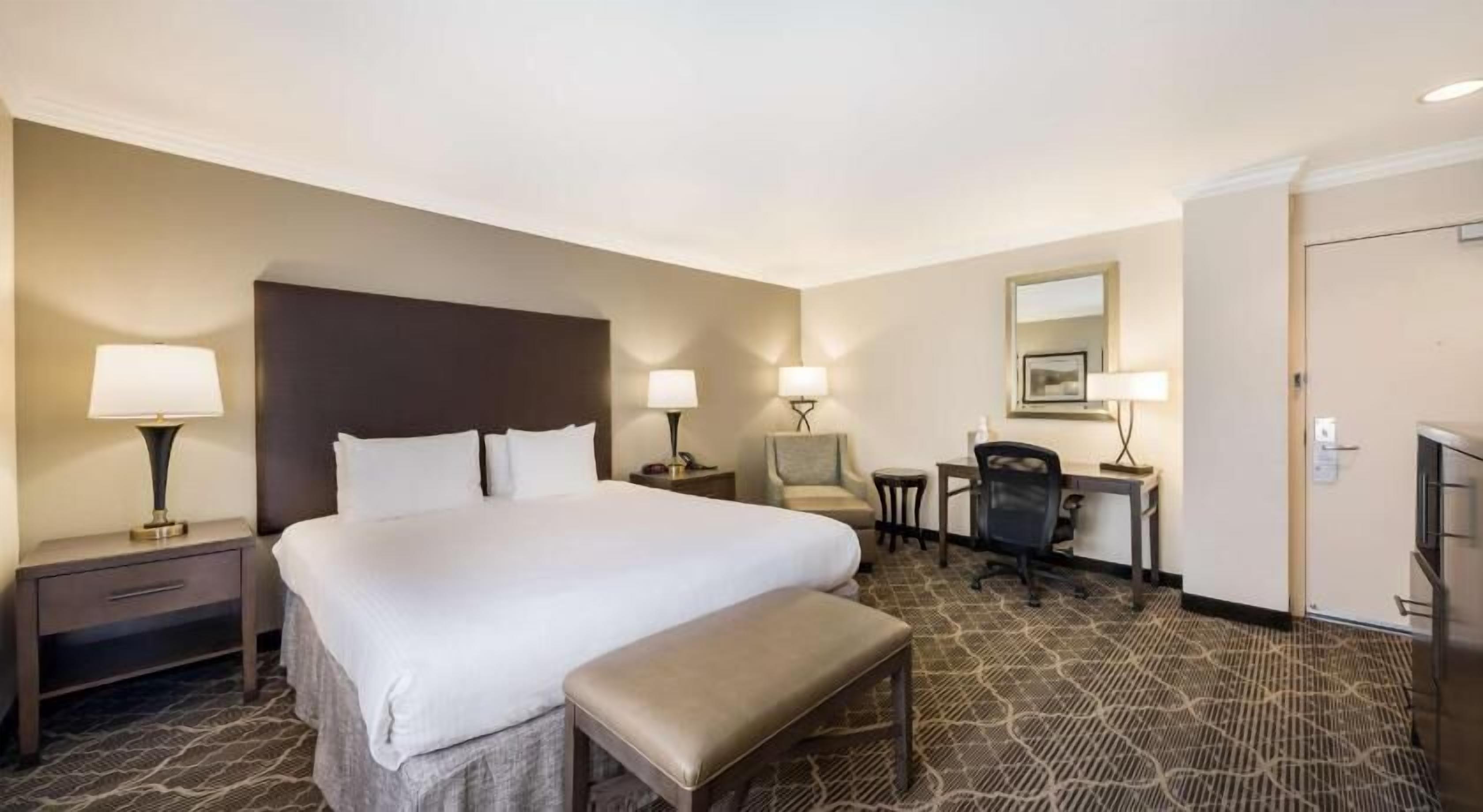 In-room safe, desk, laptop workspace, blackout drapes