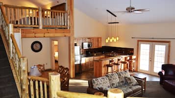 River View Stairway Access Family Suite | 1 bedroom, free WiFi, bed sheets