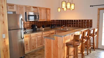 River View Stairway Access Family Suite | Private kitchen