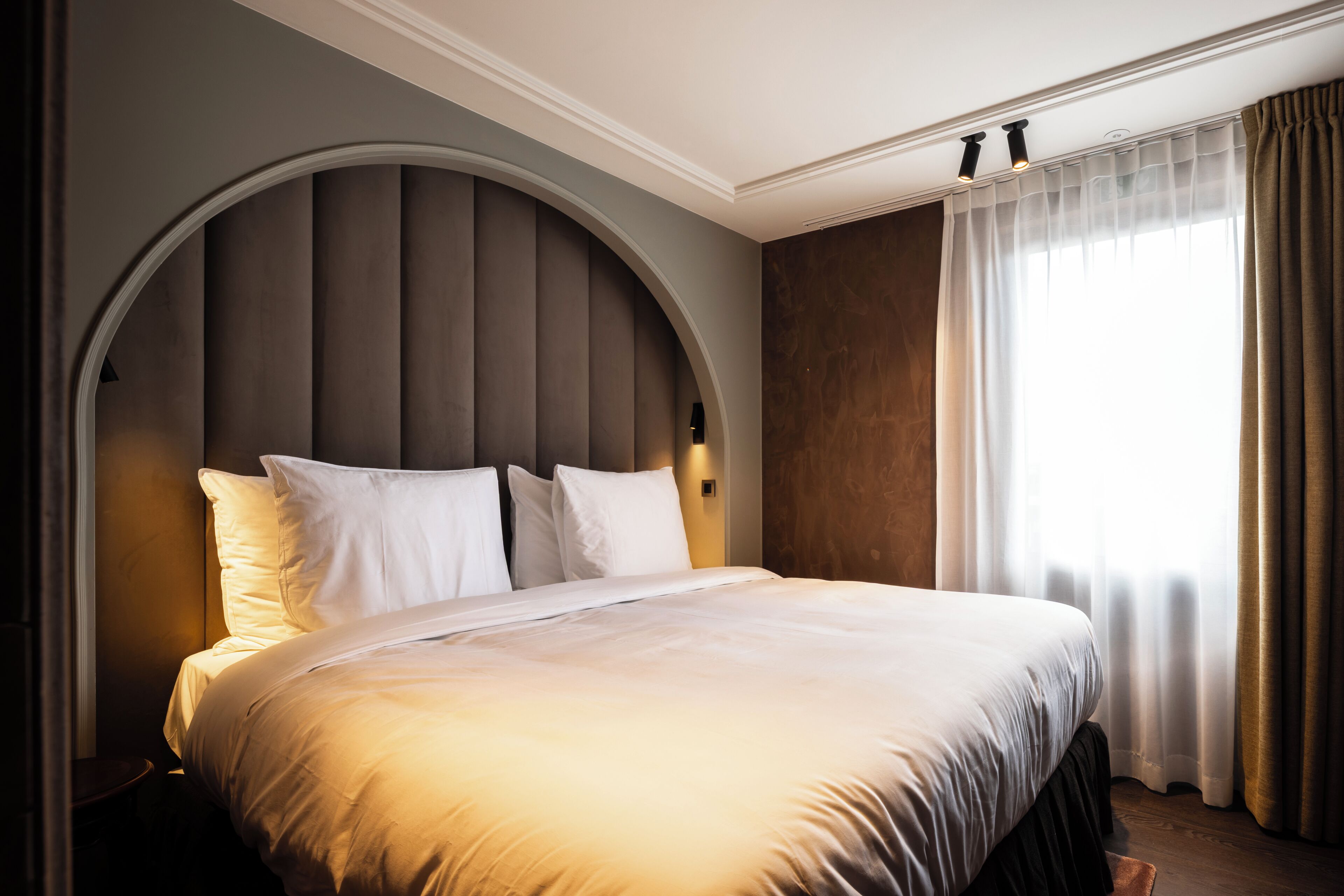 Habitación doble Confort | Minibar, escritorio, tabla de planchar con plancha y wifi gratis 