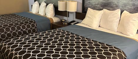 Zimmer, 2 Queen-Betten, Nichtraucher