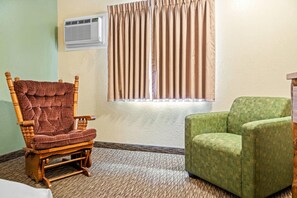 Strykejern/-brett, ekstrasenger (mot et tillegg) og wi-fi (inkludert)