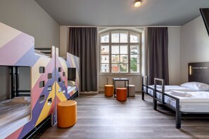Family Room (2 Adults, 4 Children) | 1 bedroom, desk, free WiFi, bed sheets
