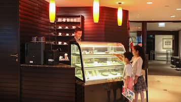 Snack-bar