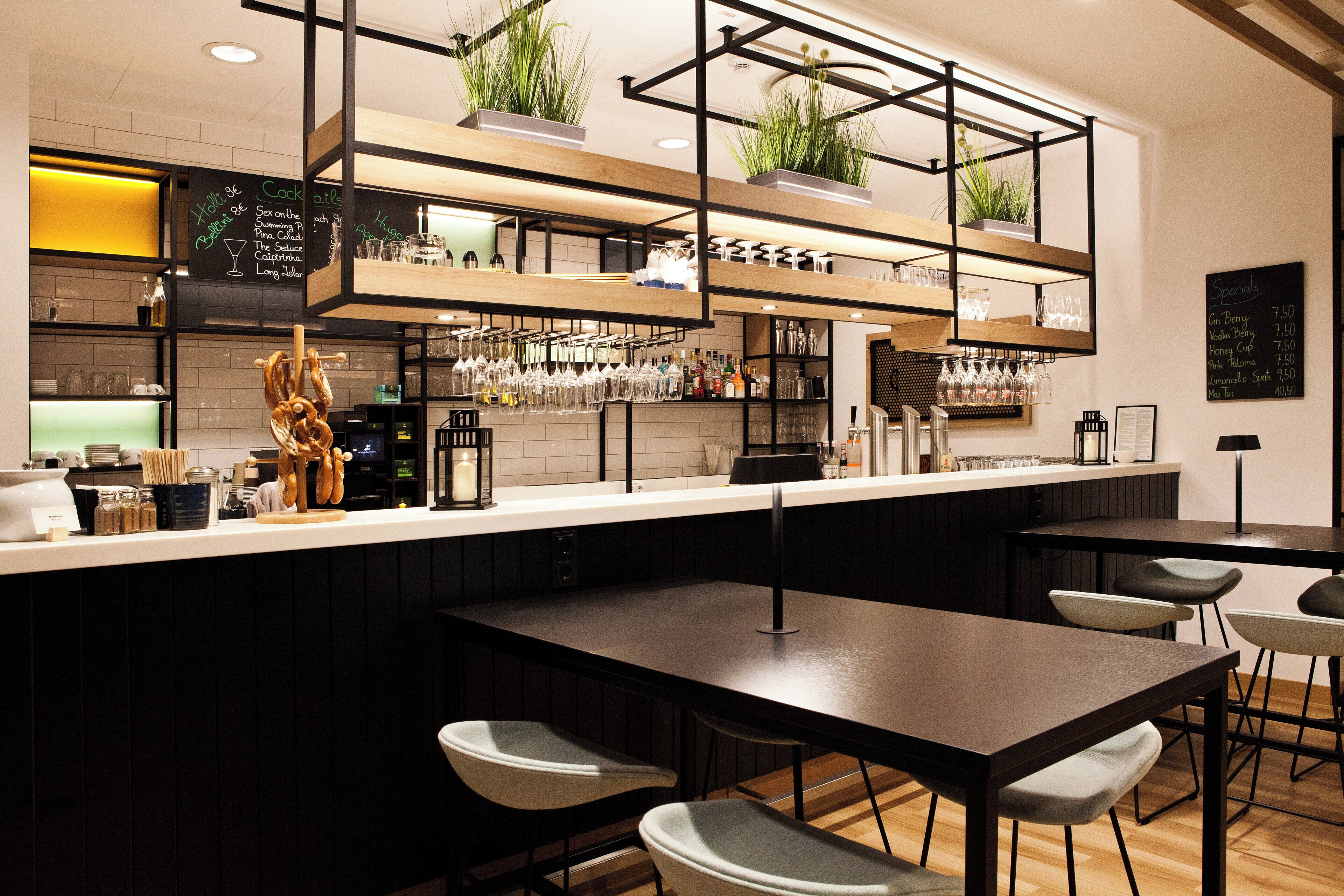 Bar (in der Unterkunft)