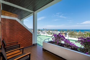 Family Room, 1 King Bed, Non Smoking, Oceanfront (with Sofabed) | View from room