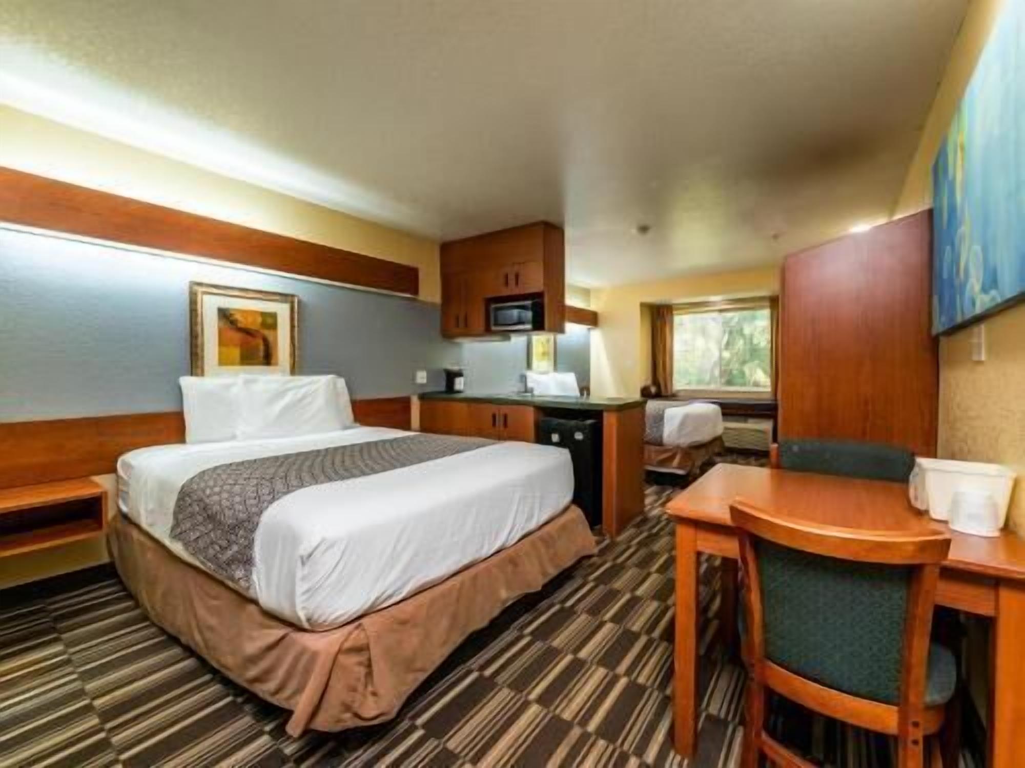In-room safe, desk, blackout curtains, soundproofing