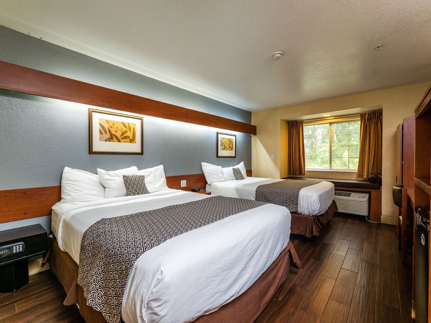In-room safe, desk, blackout curtains, soundproofing