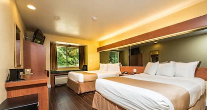 Microtel Inn & Suites by Wyndham Ocala