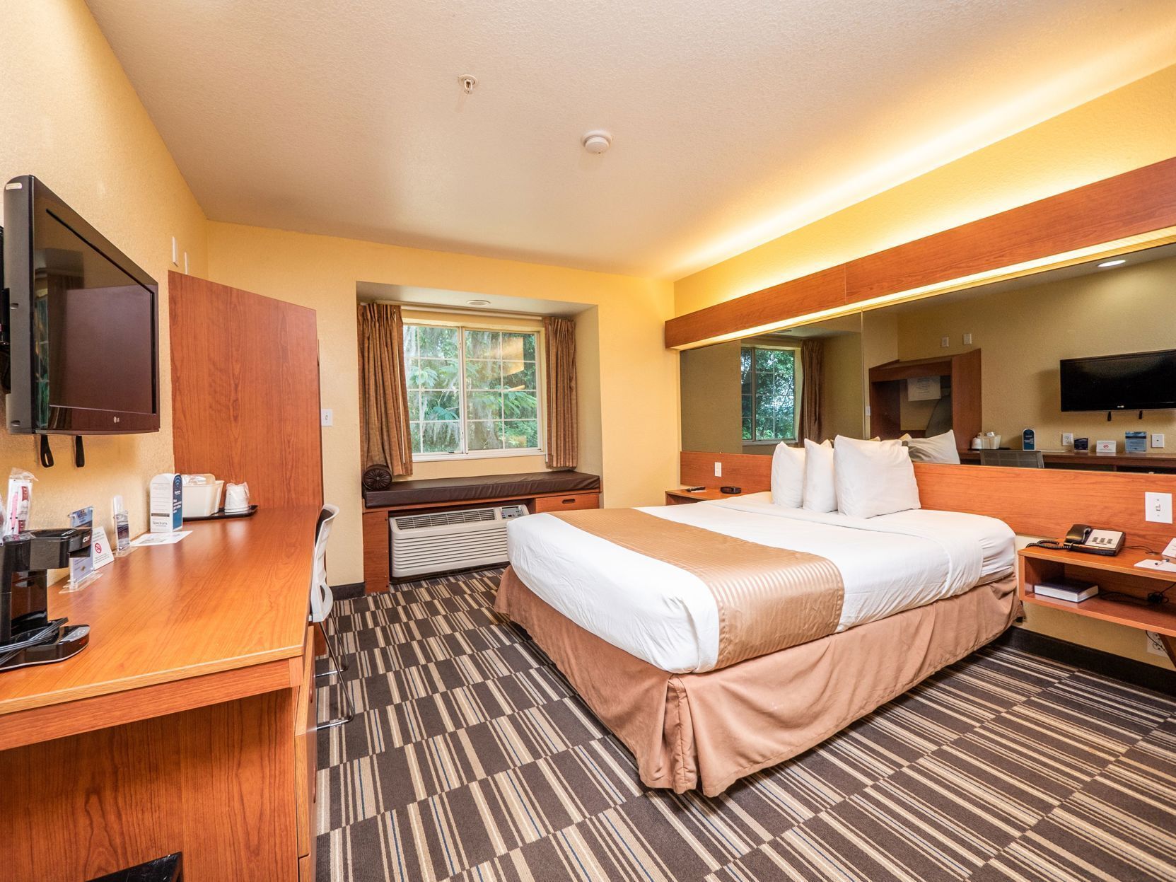 In-room safe, desk, blackout curtains, soundproofing