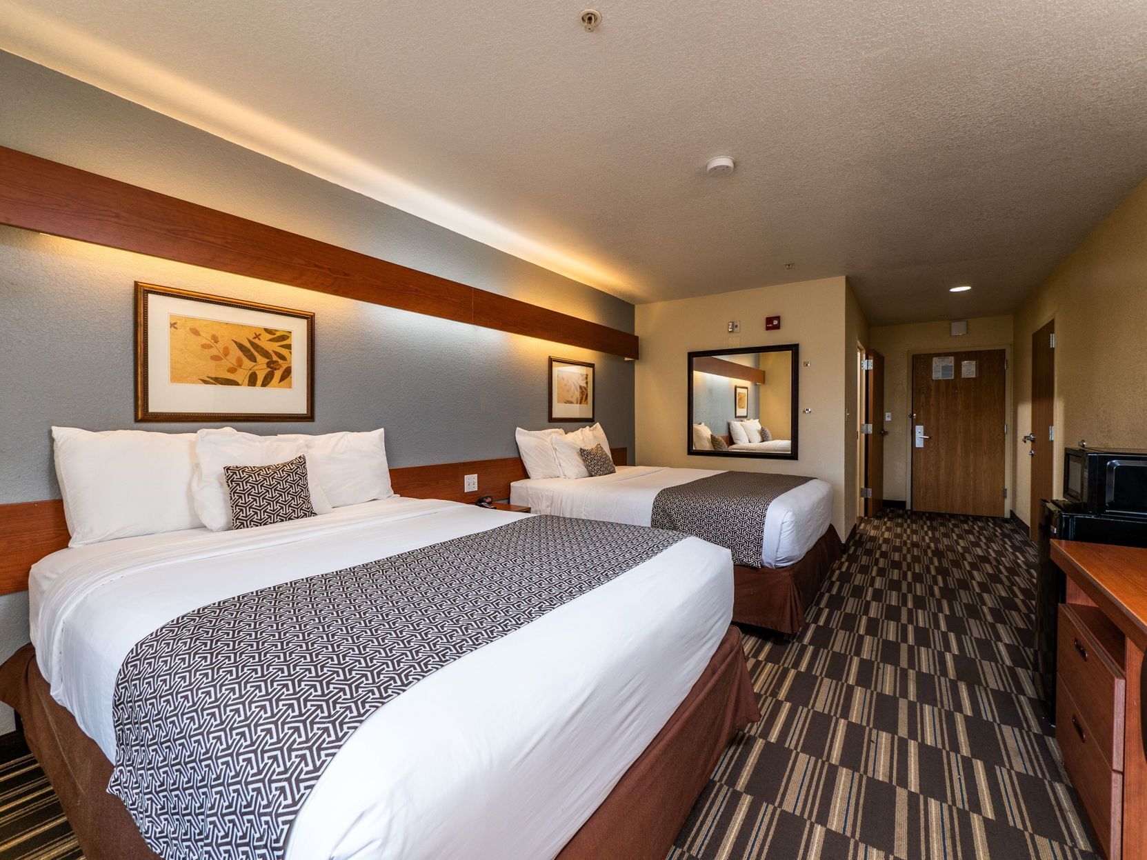In-room safe, desk, blackout curtains, soundproofing