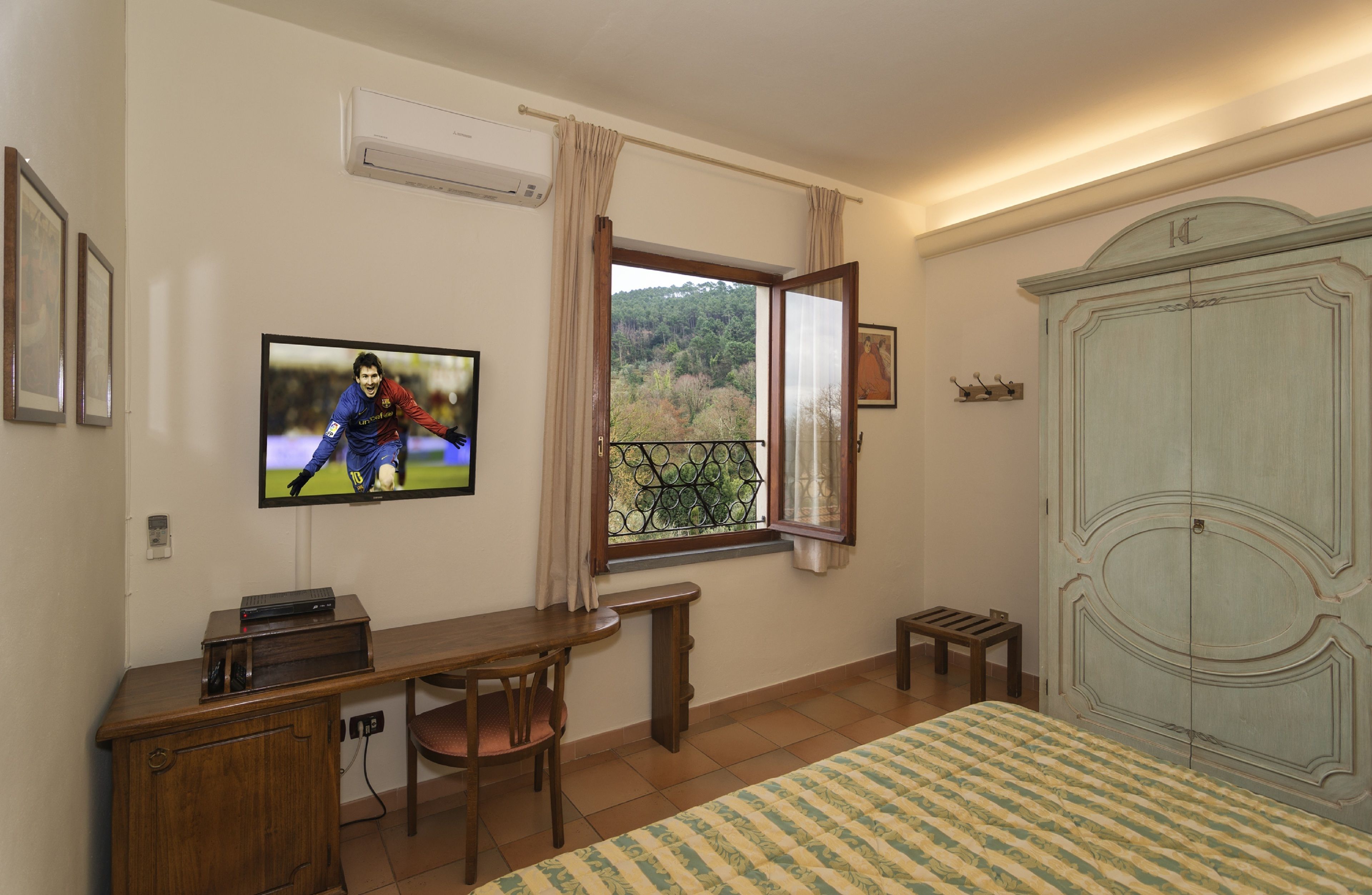 standard single room | view from room