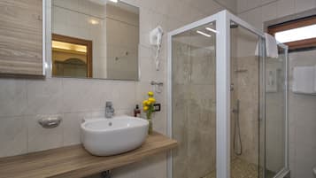 Chambre Double Standard | Salle de bain