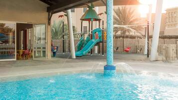 2 outdoor pools, pool umbrellas, pool loungers