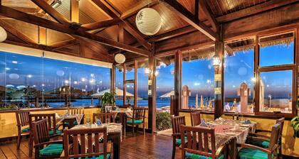 Coral Beach Resort - Sharjah