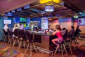 9 bars/lounges, poolside bar