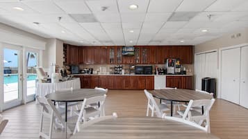 Desayuno continental incluido todos los días