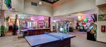 Laughlin River Lodge
