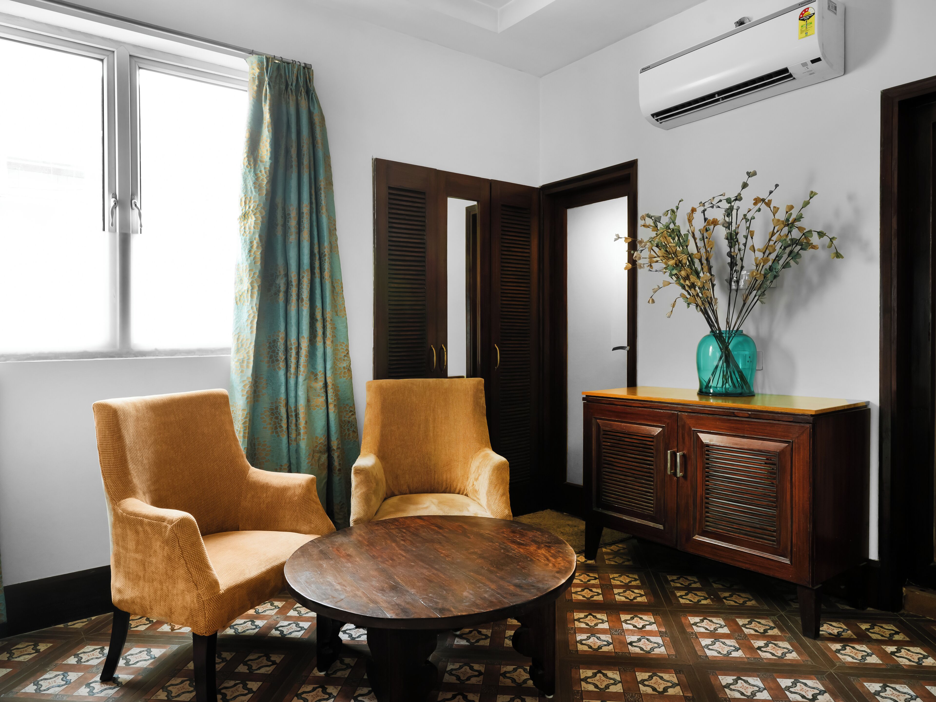 Photo - Hotel Ajanta - Colonial Charm Award Winning Luxury Hotel in the Heart of the City