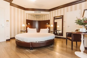 Minibar, Zimmersafe, individuell eingerichtet, schallisolierte Zimmer