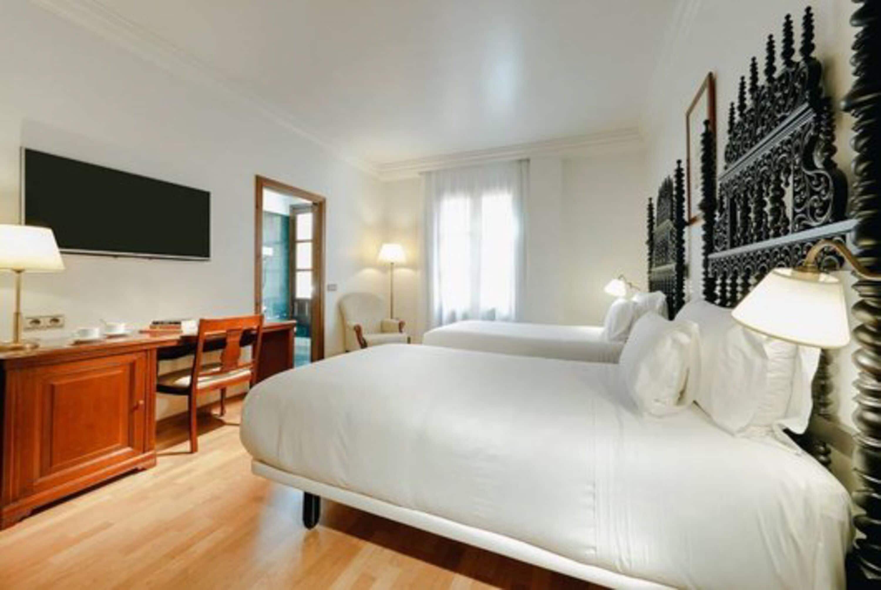 minibar, in-room safe, desk, blackout curtains