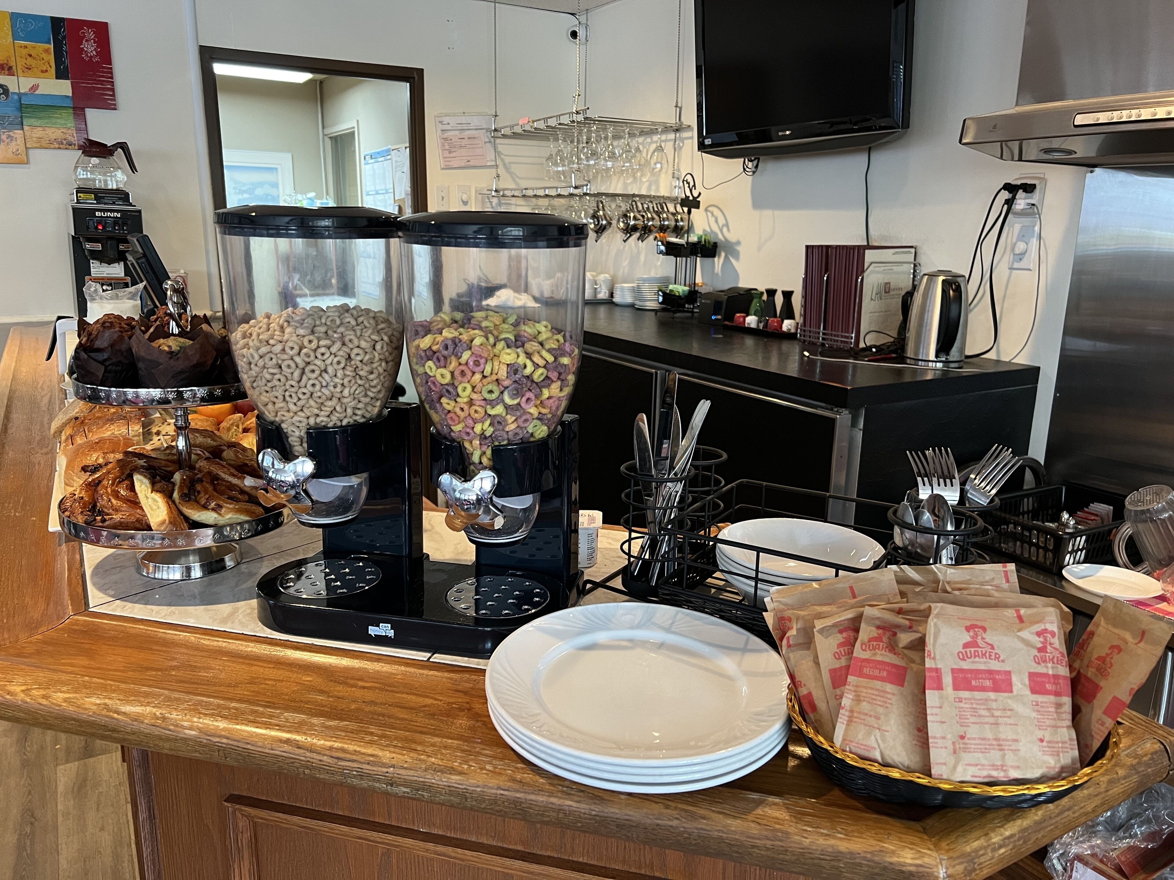 daily continental breakfast (cad 8.50 per person)