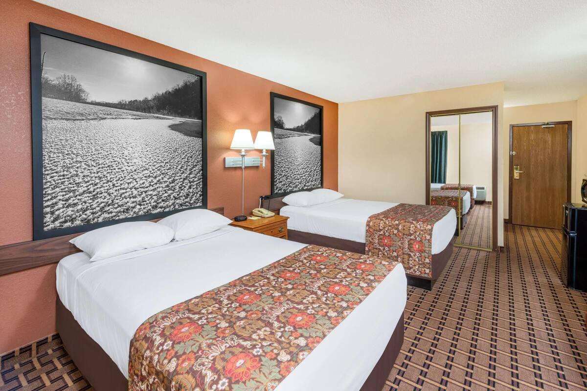 Room, 2 Double Beds, Non Smoking