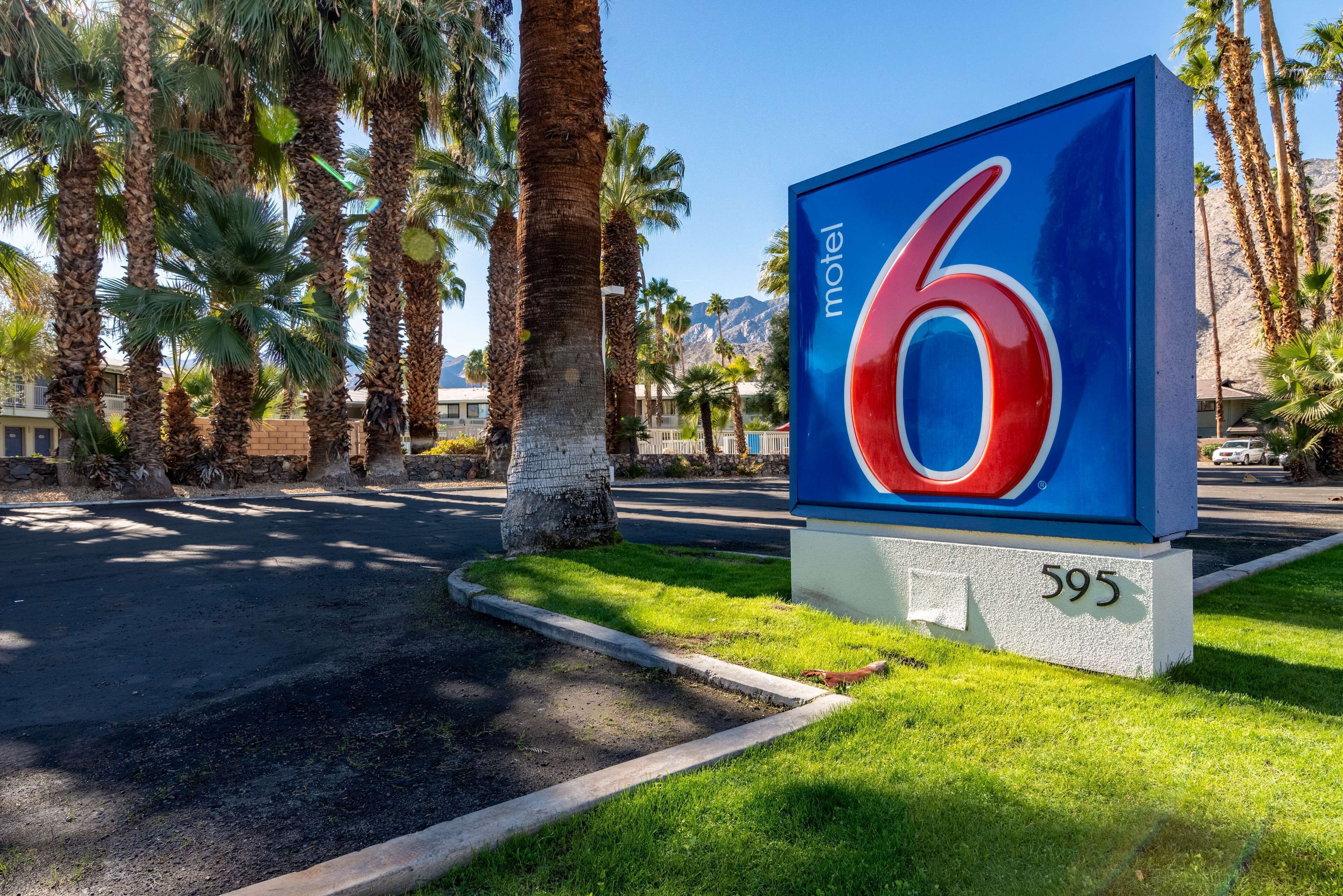 Foto - Motel 6-Palm Springs, CA - East - Palm Canyon