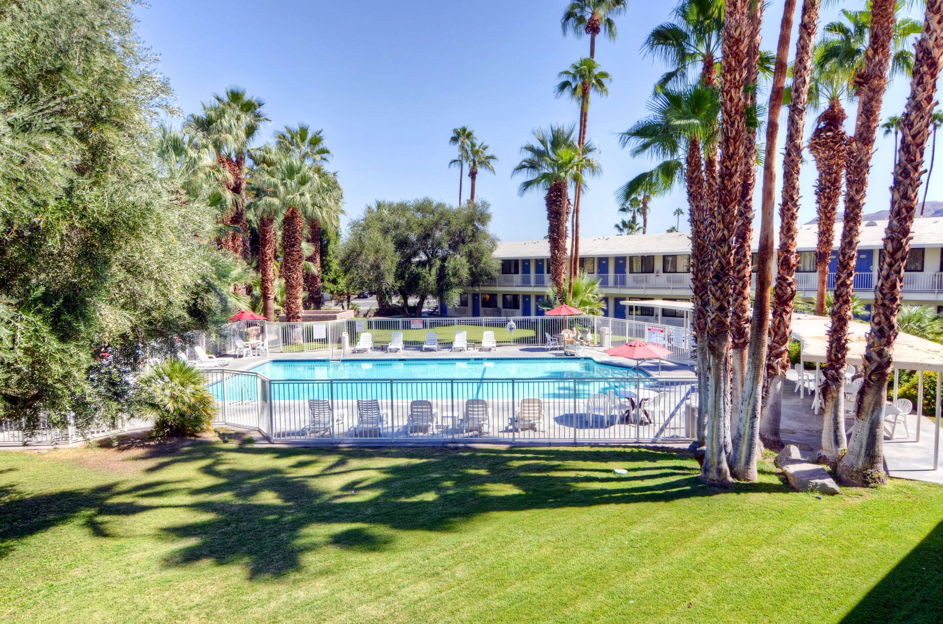 Foto - Motel 6-Palm Springs, CA - East - Palm Canyon