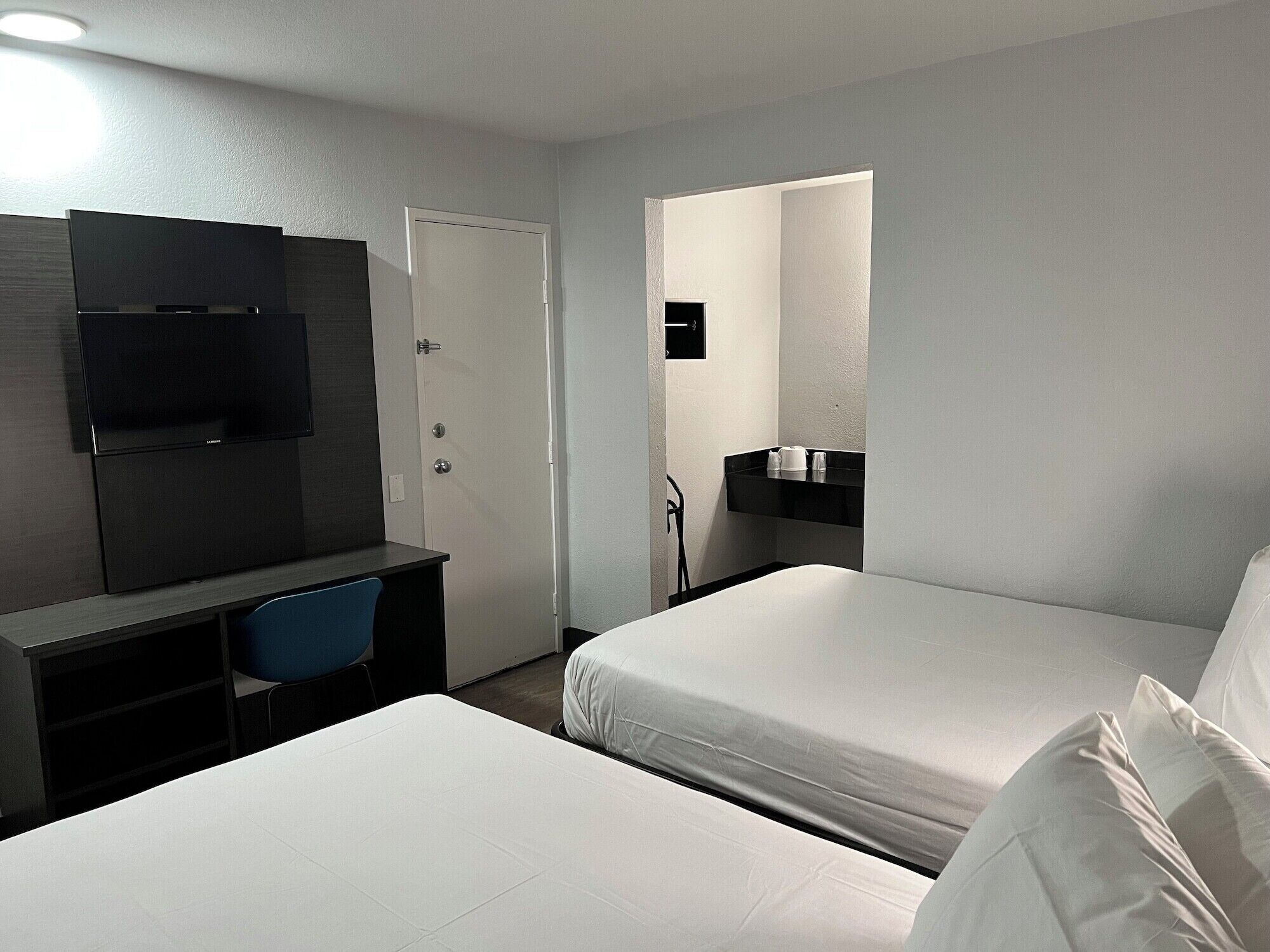 Wi-fi (inkludert) og sengetøy