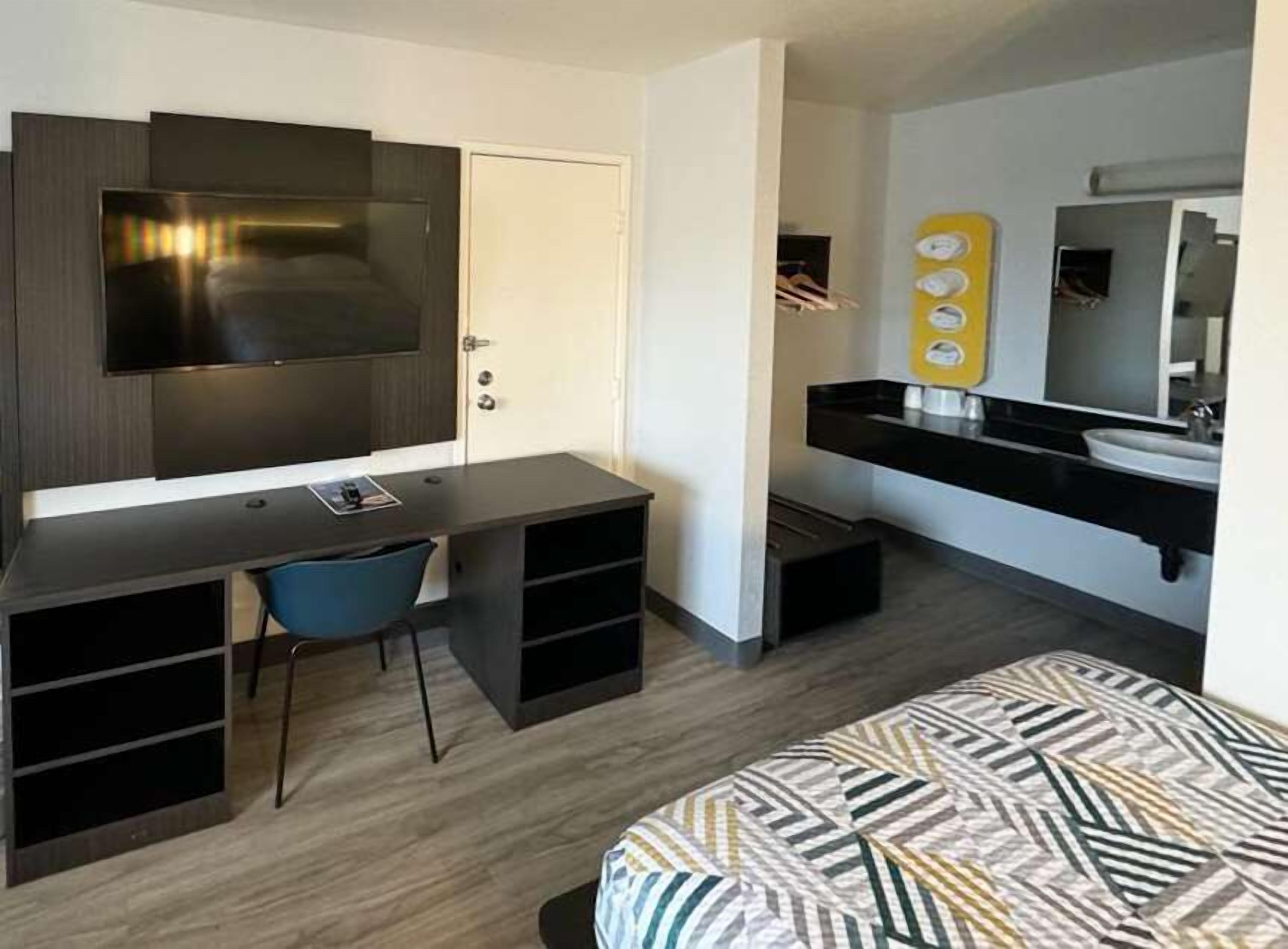 Photo - Motel 6-Rolling Meadows, IL - Chicago Northwest