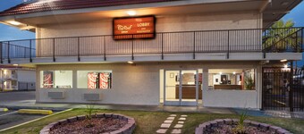 Red Roof Inn Phoenix - Midtown