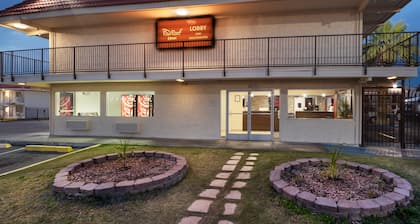 Red Roof Inn Phoenix - Midtown