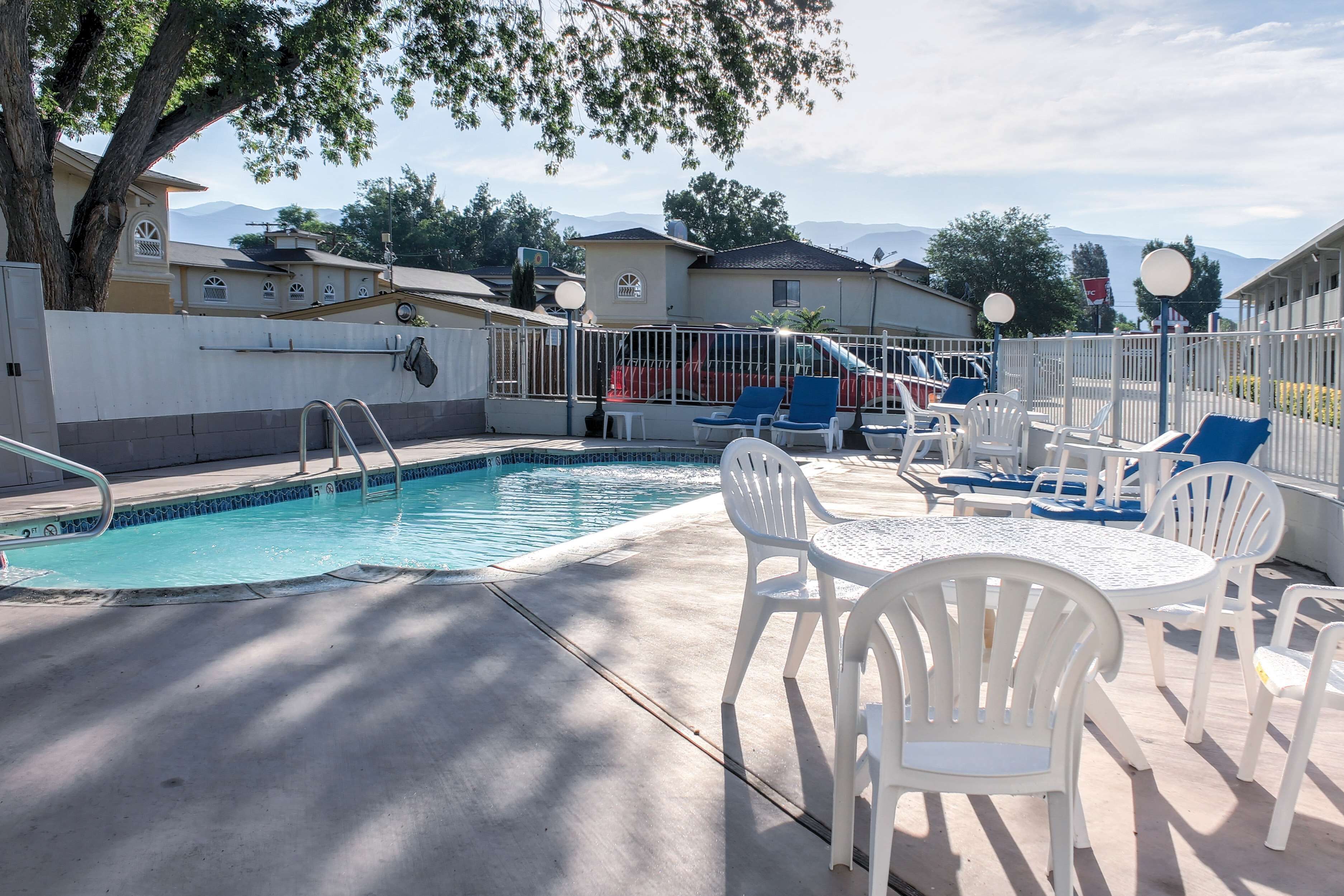 Photo - Motel 6-Bishop, CA