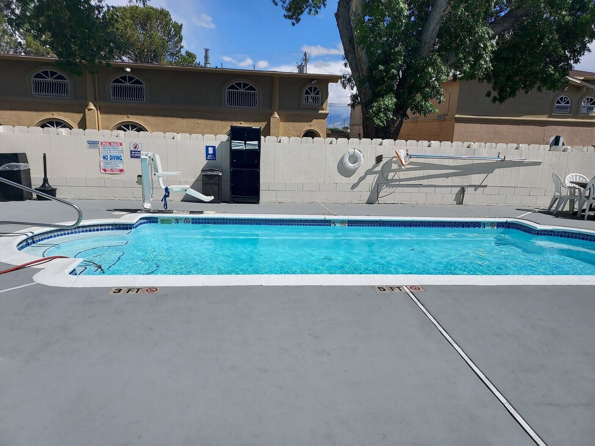 Photo - Motel 6-Bishop, CA