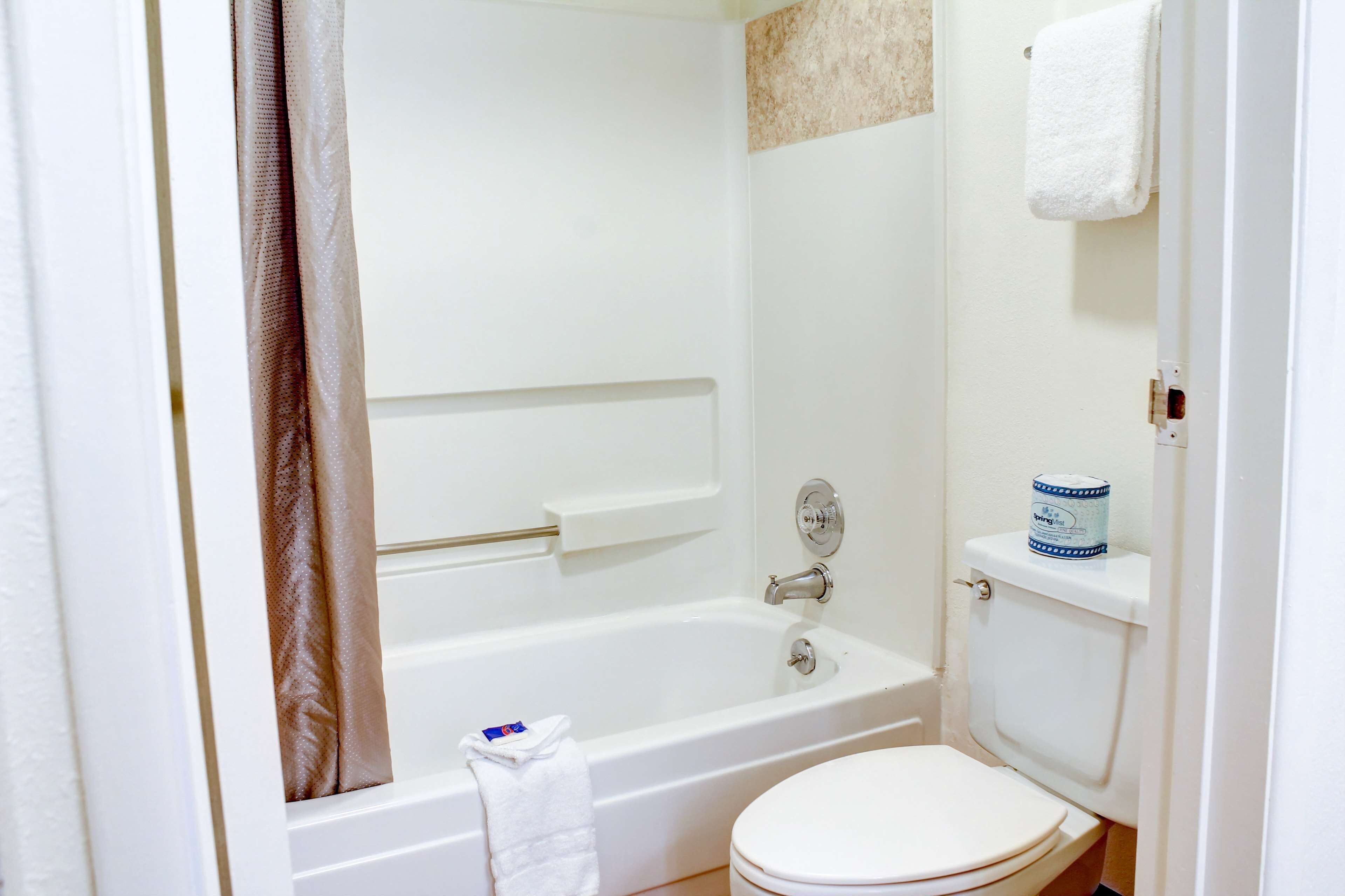 Photo - Motel 6-Bishop, CA