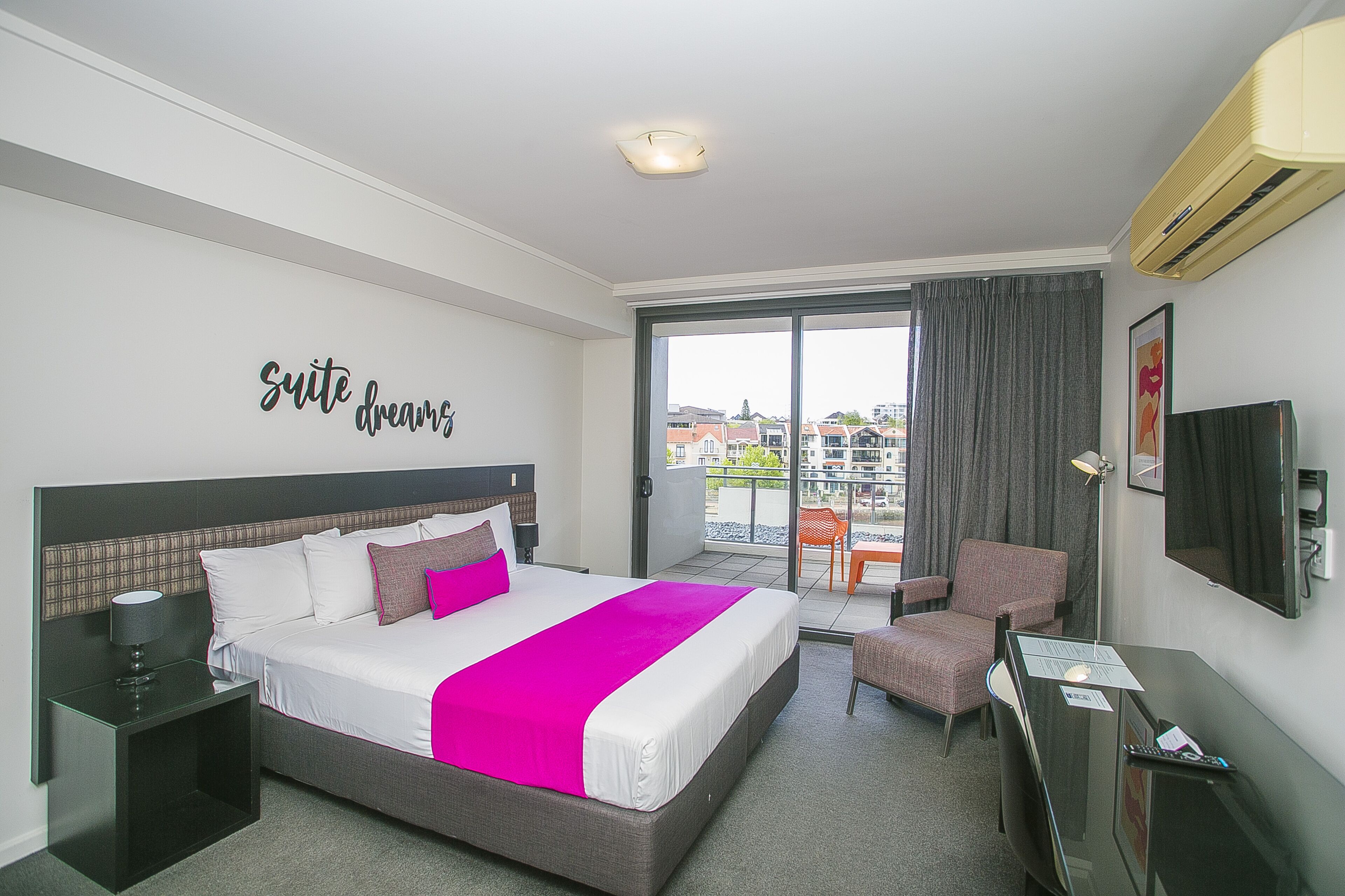 in-room safe, desk, laptop workspace, blackout curtains