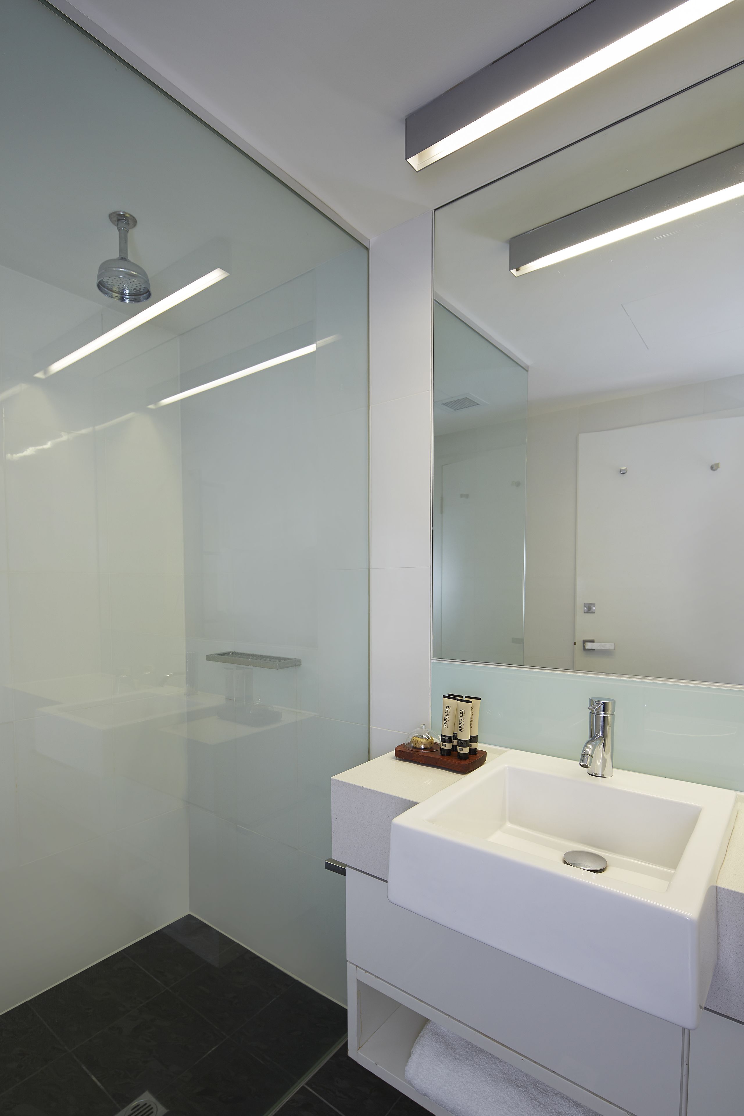 separate bathtub and shower, free toiletries, hair dryer, towels