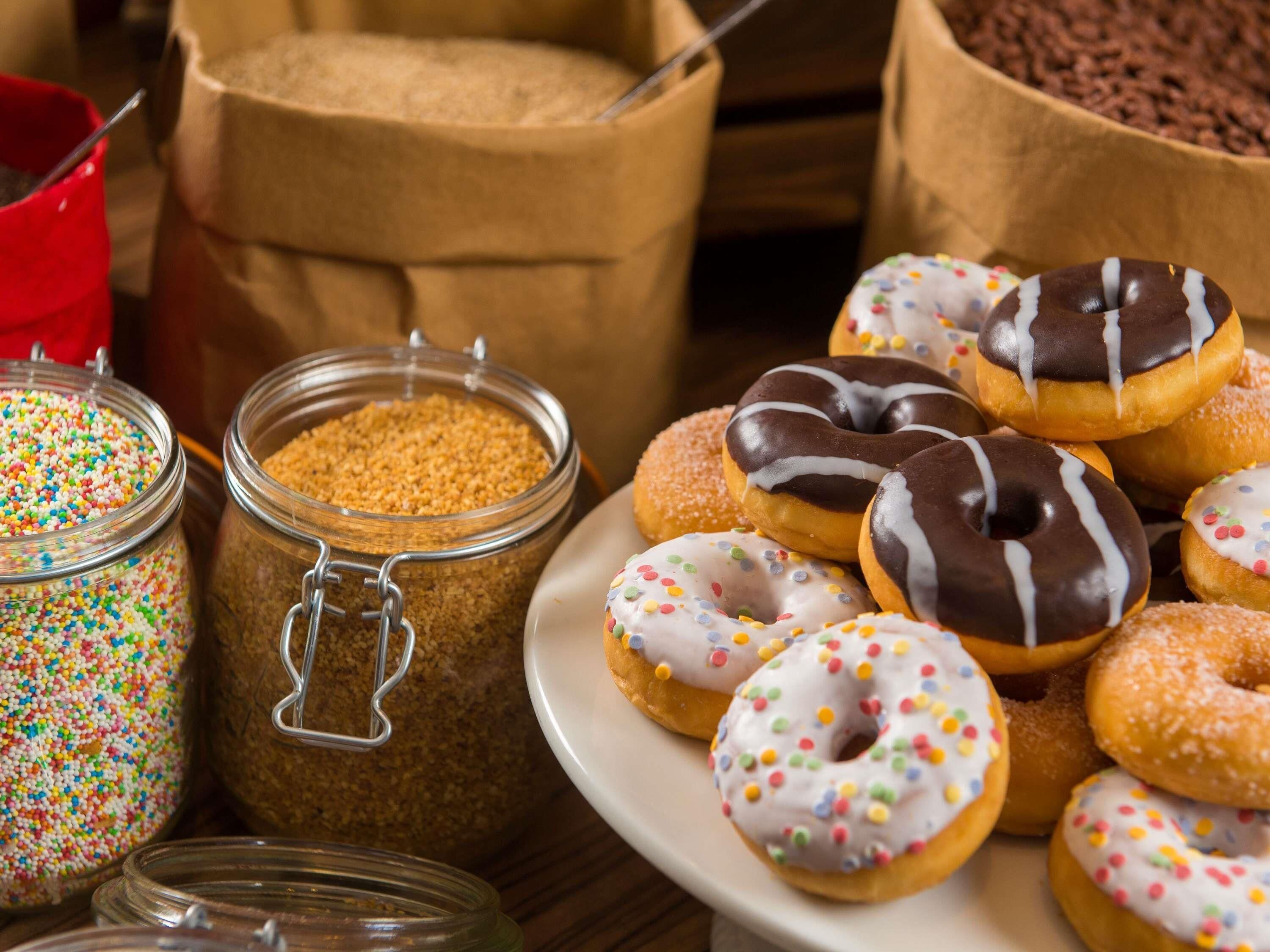 daily buffet breakfast (brl 53.00 per person)