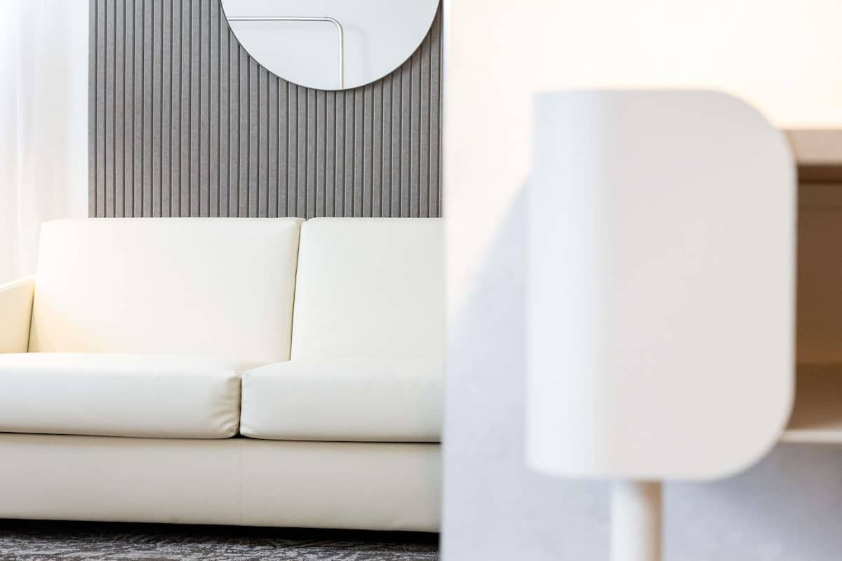 Kamar Superior, 1 Tempat Tidur Double dengan tempat tidur Sofa | Minibar, brankas, dan didekorasi berbeda-beda
