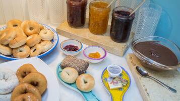 Desayuno completo todos los días (con cargo)