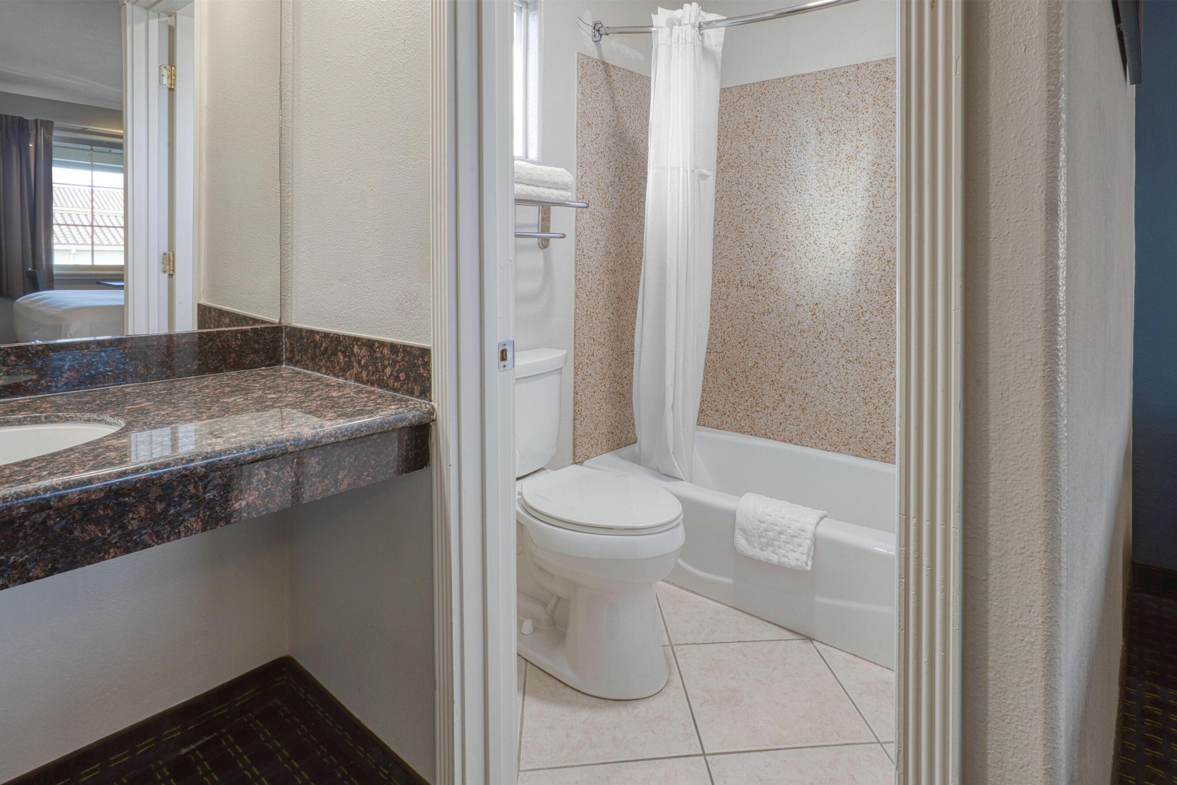 Photo - SureStay Hotel by Best Western San Rafael