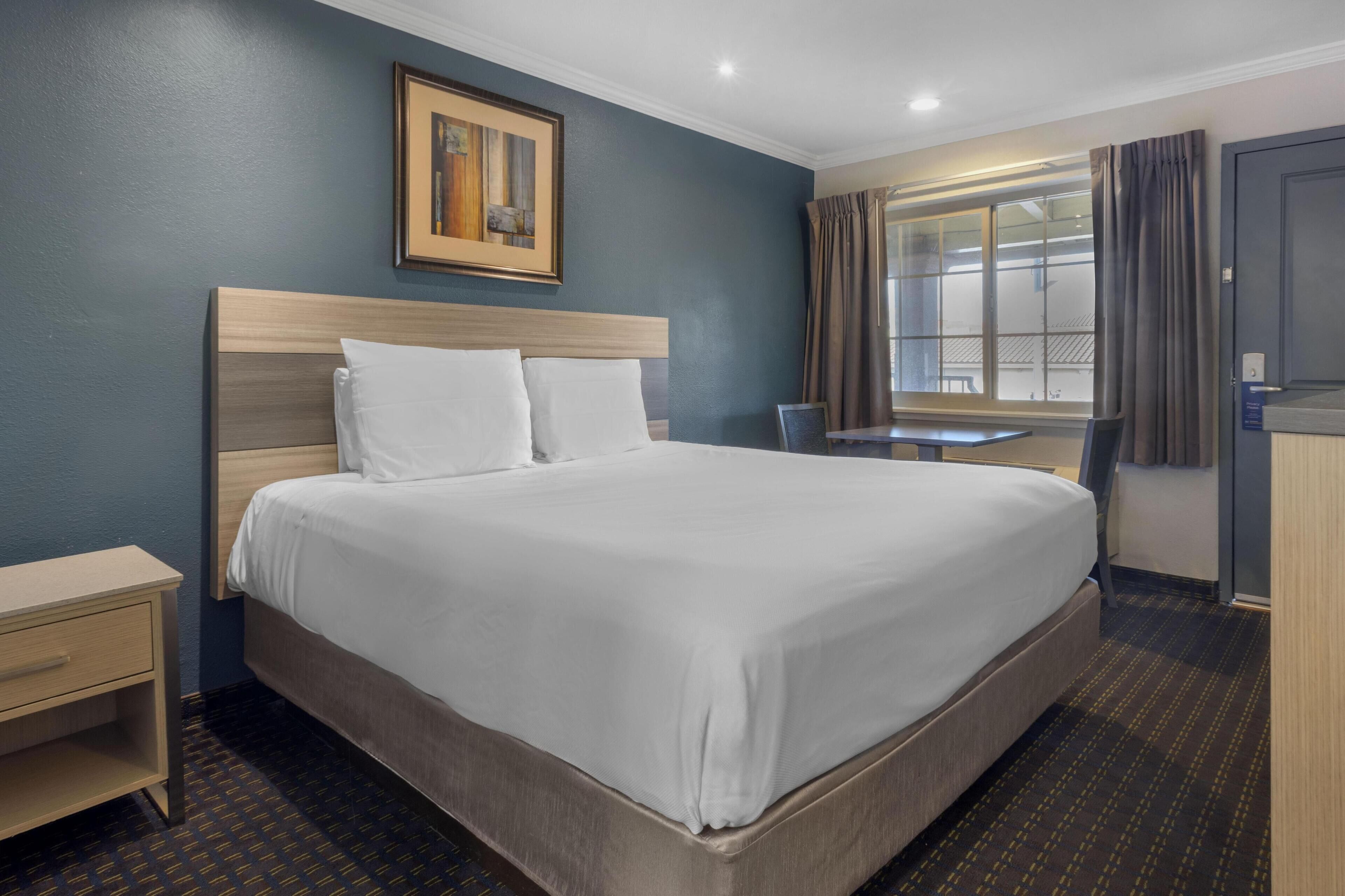 Photo - SureStay Hotel by Best Western San Rafael